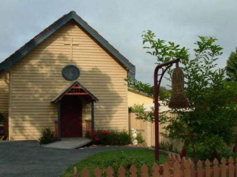 Bell Chapel B & B - Holiday Cairns 0