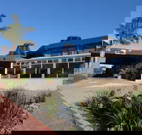 Apollon Motor Inn - Holiday Cairns