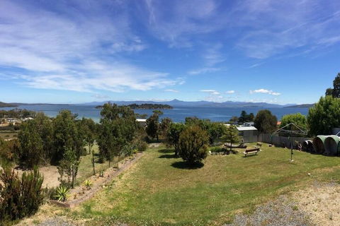 Discover Bruny Island Holiday Accommodation - Holiday Cairns 1