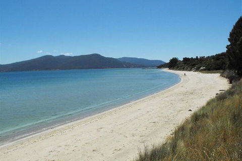 Discover Bruny Island Holiday Accommodation - Holiday Cairns 2