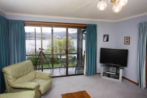 Derwent Vista - Holiday Cairns 4