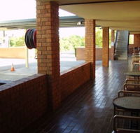 Centabrook Motor Inn - Holiday Cairns