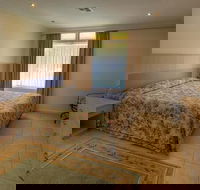 Cooma Motor Lodge Motel - Holiday Cairns