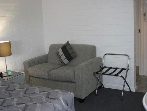 Dalby Manor Motor Inn - Holiday Cairns 6