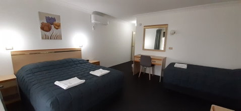 Abel Tasman Motel - Holiday Cairns 5