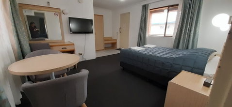 Abel Tasman Motel - Holiday Cairns 3