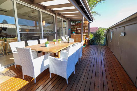 Surfside - Holiday Cairns 6