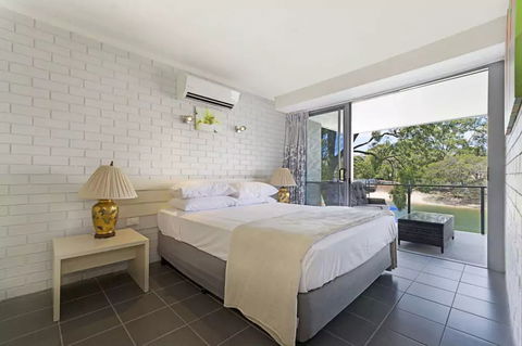 Jacaranda Noosa - Holiday Cairns 2