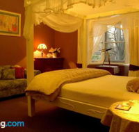 Broomelea Bed  Breakfast - Holiday Cairns