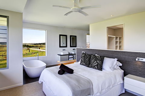 A PERFECT STAY - CapeView - Holiday Cairns 5