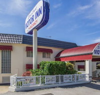 Earls Court Motor Inn - Holiday Cairns