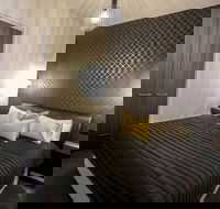 Indulge Apartments CBD - Holiday Cairns