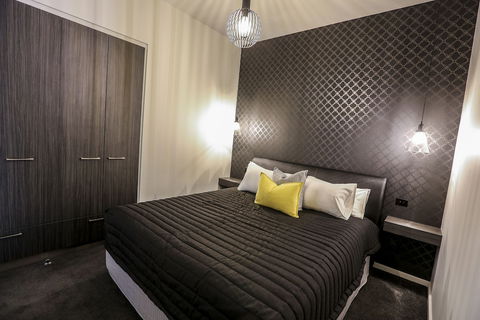 Indulge Apartments CBD - Holiday Cairns 0