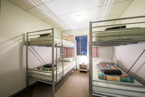 Falls Creek Country Club - Holiday Cairns 5