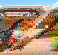 Ned Kelly's Motel - Holiday Cairns