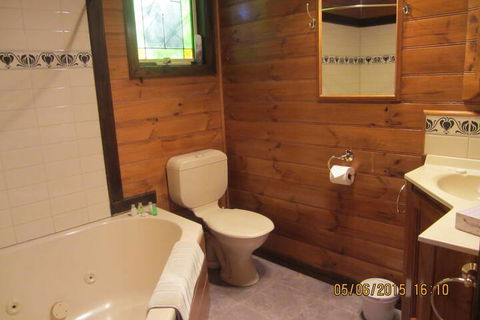 Willowlake Cottages - Holiday Cairns 3