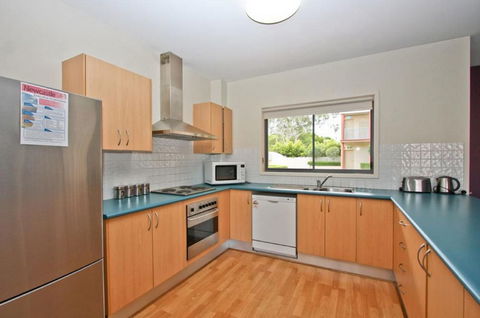 Cosmopolitan Apartments - Holiday Cairns 1