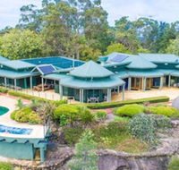 Noonaweena - Holiday Cairns