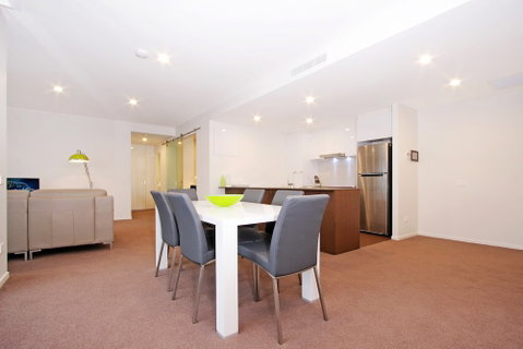 Accommodate Canberra - IQ - Braddon - Holiday Cairns 6