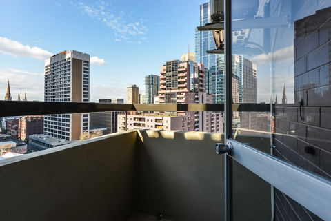 CBD Vistas - Holiday Cairns 5