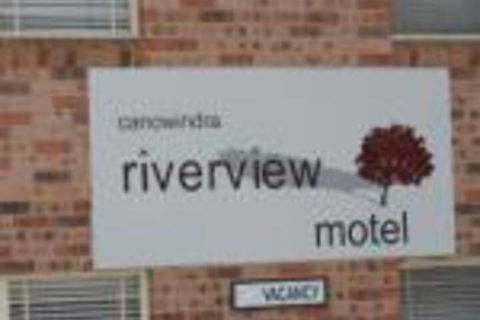 Canowindra Riverview Motel - Holiday Cairns 0