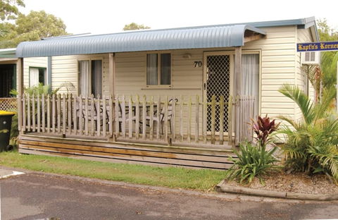 Smugglers Cove Holiday Village - Holiday Cairns 3