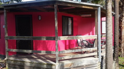 Smugglers Cove Holiday Village - Holiday Cairns 0