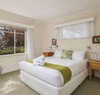 Moonrise View Apartment - Holiday Cairns