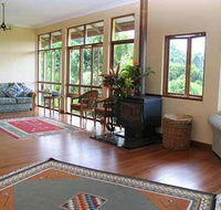 Maleny Hideaway - Holiday Cairns