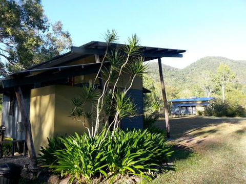 Sweetwater Lodge - Holiday Cairns 5