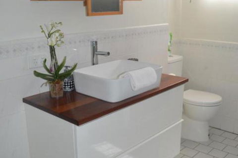 Rubys Place Hunter Valley - Holiday Cairns 6
