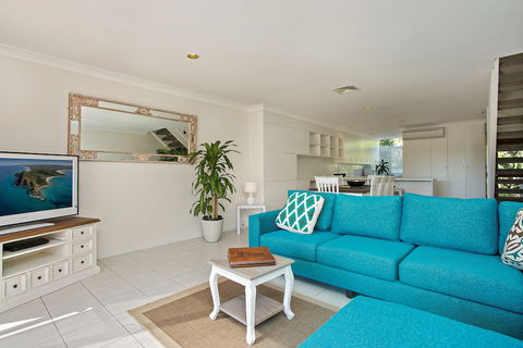 A Perfect Stay - 2 James Cook Apartments - Holiday Cairns 6