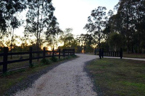 La Sila Homestead On Marrowbone Cutest Cottage In The Hunter With Killer Views - Holiday Cairns 3