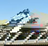 Carriers Arms Hotel - Holiday Cairns