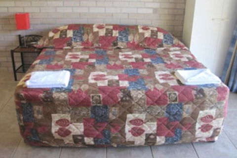 Tailwaggers Rainforest Retreat - Holiday Cairns 3