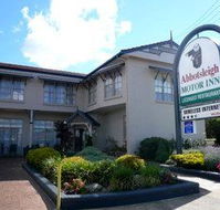 Abbotsleigh Motor Inn - Holiday Cairns