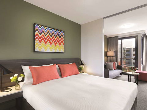 Adina Apartment Hotel Sydney Airport - Holiday Cairns 13