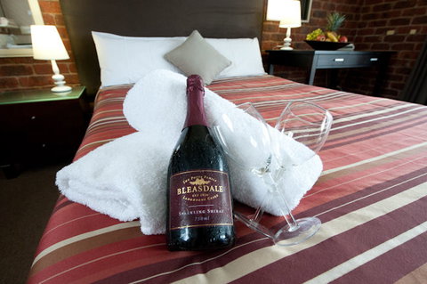 Admiral Motor Inn - Holiday Cairns 2