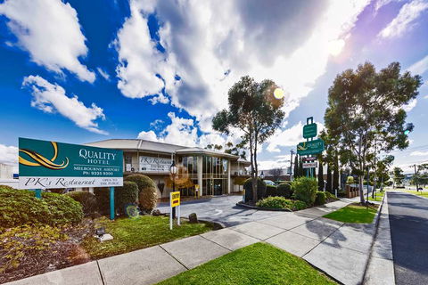 Quality Hotel Melbourne Airport - Holiday Cairns 3