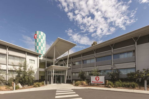 Travelodge Hobart Airport - Holiday Cairns 2