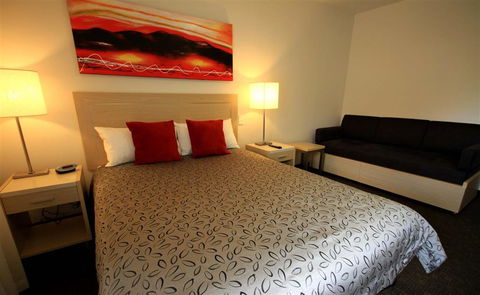 Jephson Hotel - Holiday Cairns 7