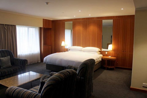 Hilton Adelaide - Holiday Cairns 3