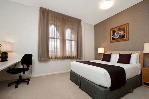 Adabco Boutique Hotel - Holiday Cairns 3