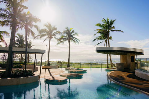 Langham, Gold Coast & Jewel Residences - Holiday Cairns 6