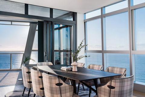 Langham, Gold Coast & Jewel Residences - Holiday Cairns 8
