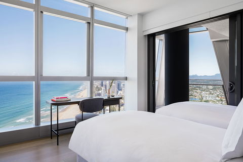 Langham, Gold Coast & Jewel Residences - Holiday Cairns 13