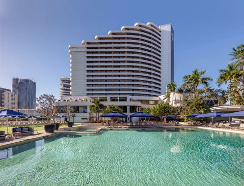 The Star Grand Hotel, Gold Coast - Holiday Cairns 6