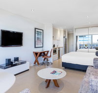Meriton Suites Broadbeach