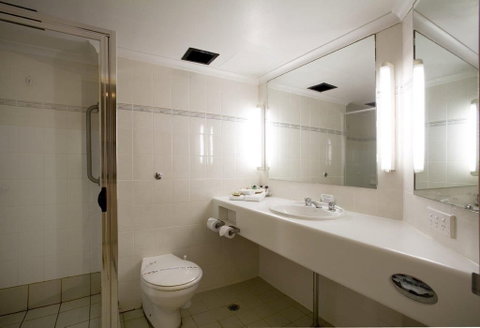 Capital Executive Apt Hotel Canberra - Holiday Cairns 4
