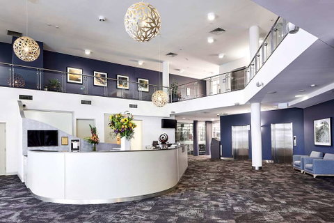Quality Hotel Dickson - Holiday Cairns 0